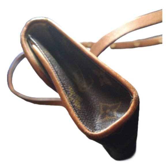 Louis Vuitton Monogram Pochette Florentine XS - Picture 4 of 15